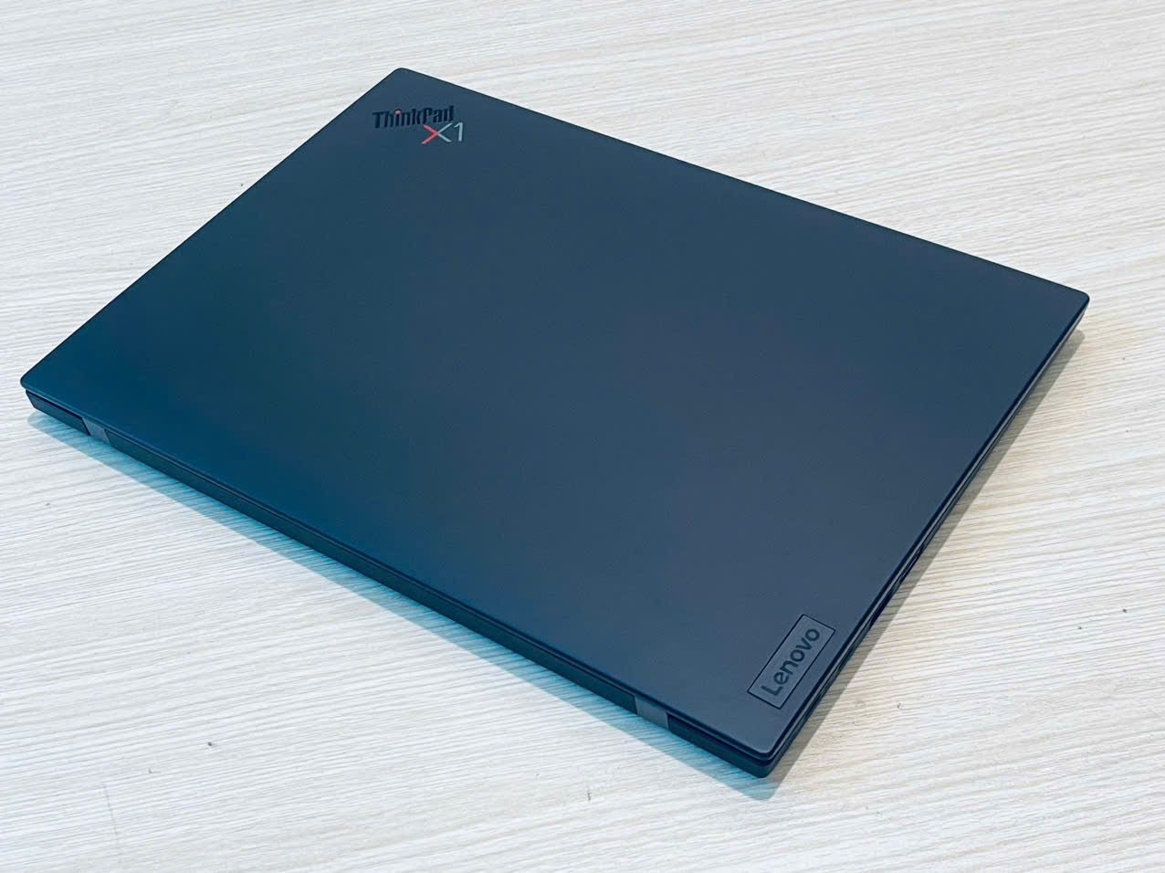 Thinkpad x1 carbon gen 9 xách tay giá rẻ
